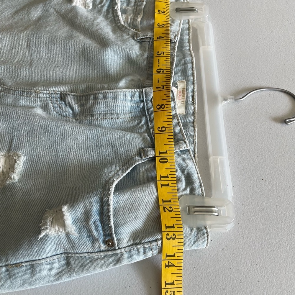 Forever 21 girl, light blue denim distressed skirt - Picture 5 of 5